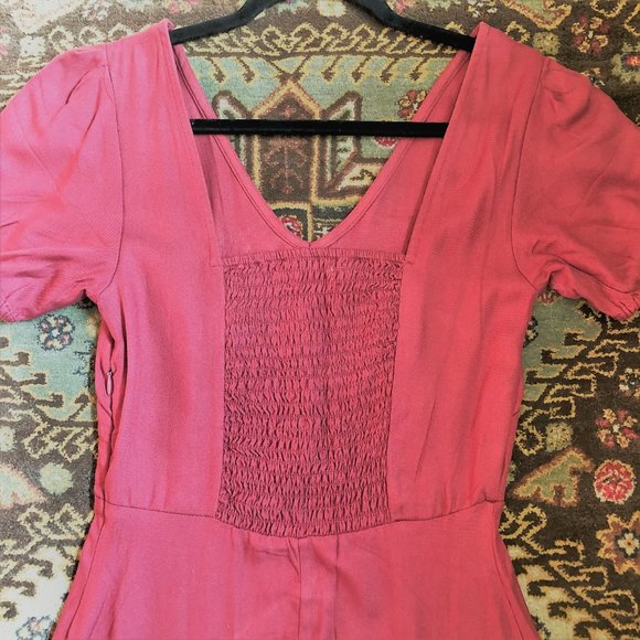 Beautiful Smocked-Back V-Neck Fit & Flare Dress - Size XS - Picture 7 of 16